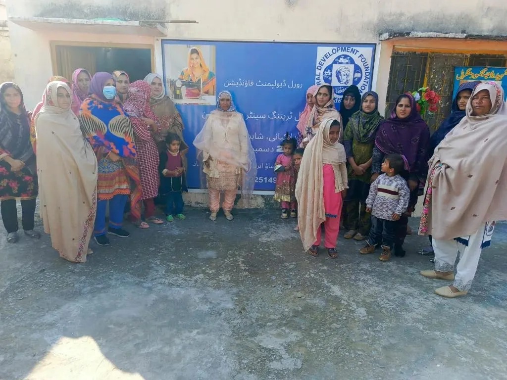 421832383_359319423676818_4997389380735256503_n